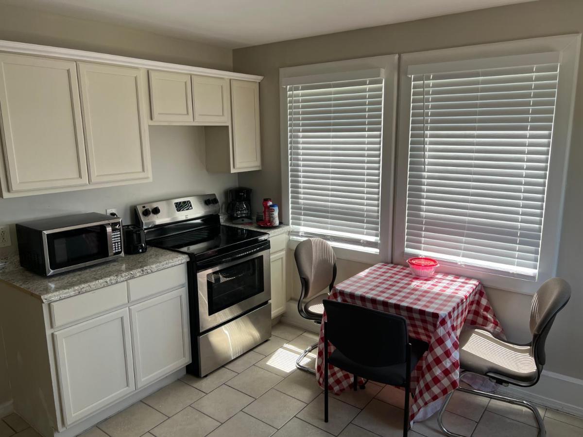 Near French Quarter Nice Two Bedrooms+ New Orleans Buitenkant foto